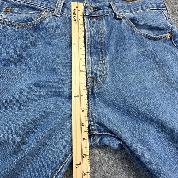 Levis 501 Original Straight Leg Jeans Mens 33x32 Blue Button Fly - Picture 5 of 11